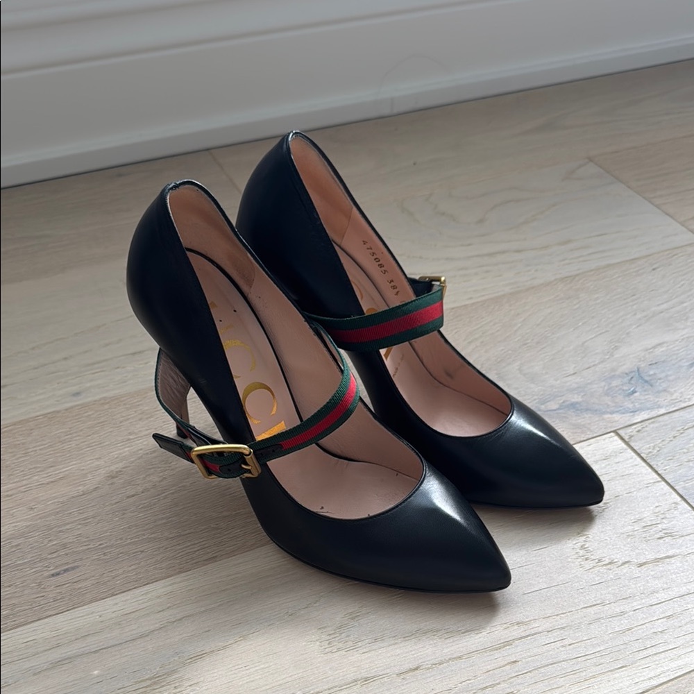 Gucci Black Mary Jane Pumps